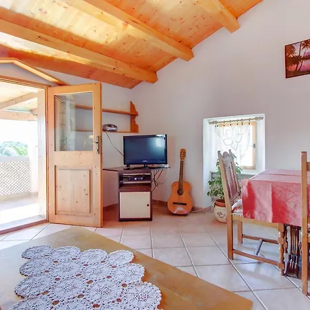 Apartman 15050a *